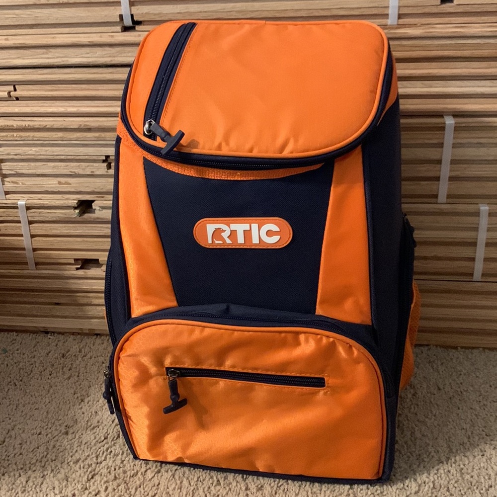 RTIC Cooler Backpack BRAND NEW UNUSED